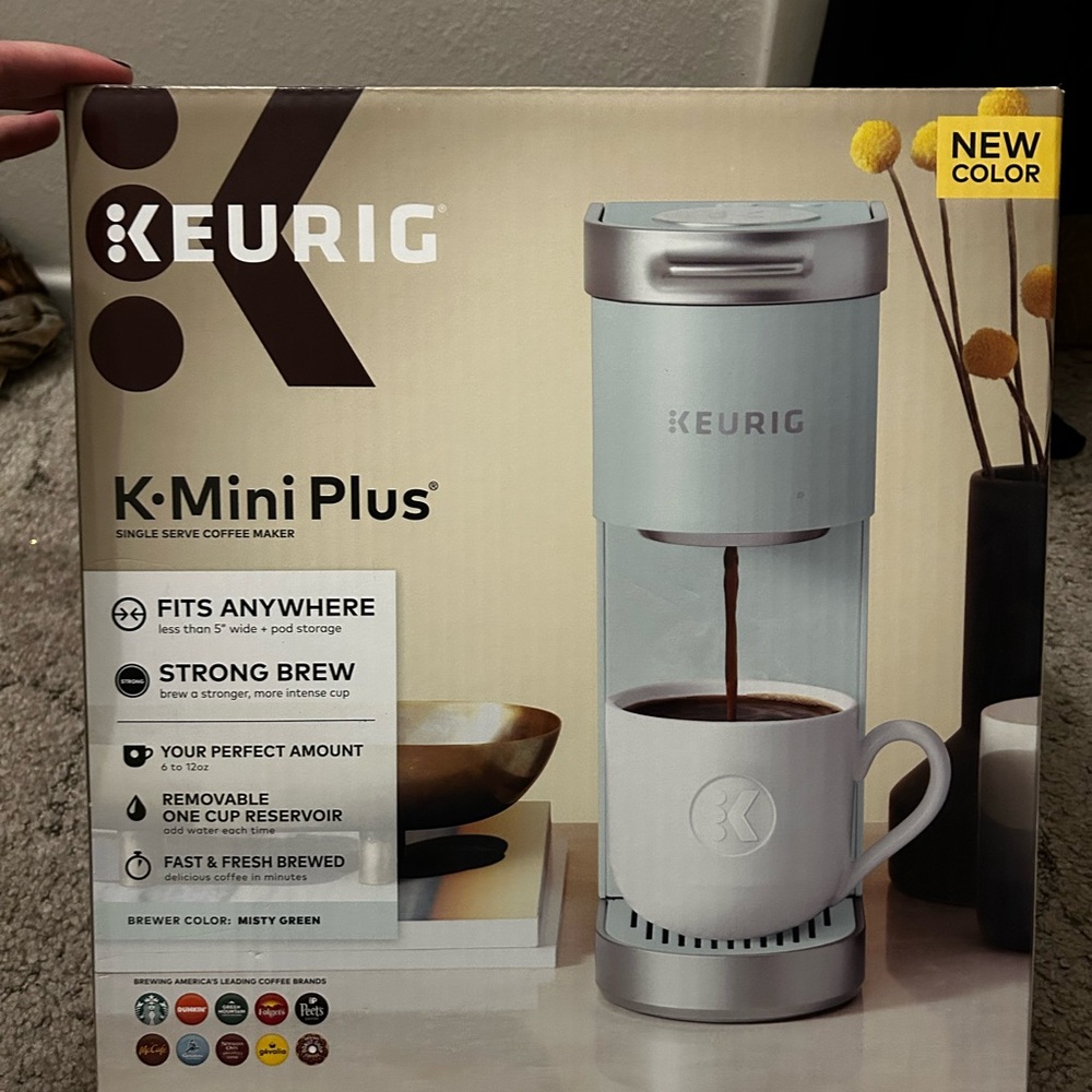 Keurig K-Mini Plus Coffee Maker in Light Green